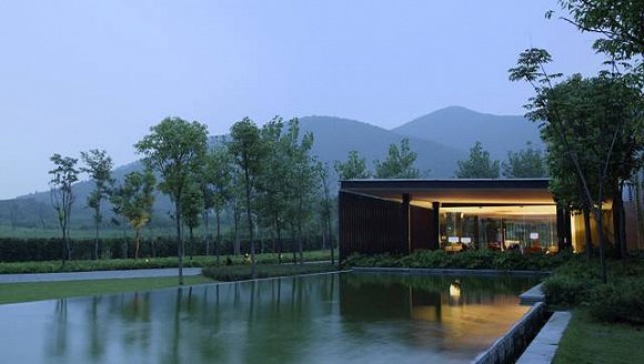 兩大超級朝陽產業的結合：旅居養老