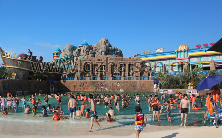 水主題公園項目旅游策劃咨詢公司：橫店夢幻谷水世界現場圖